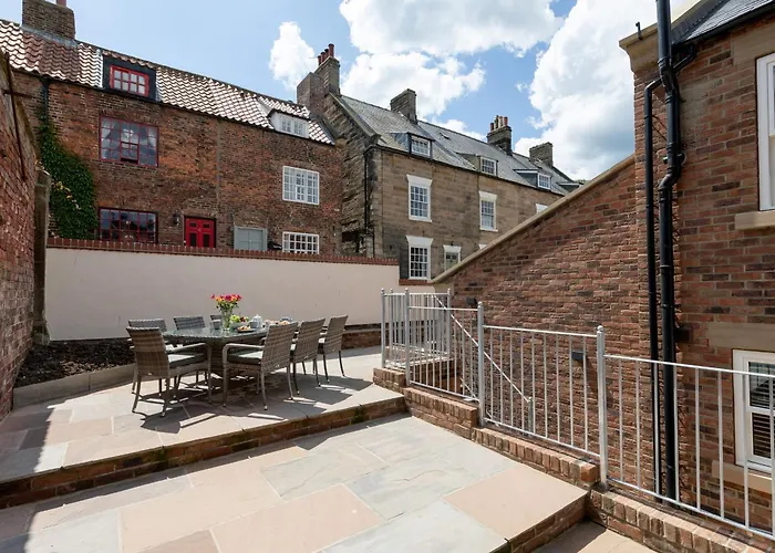 Sherlock Holiday home Whitby